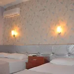Hotel Glory