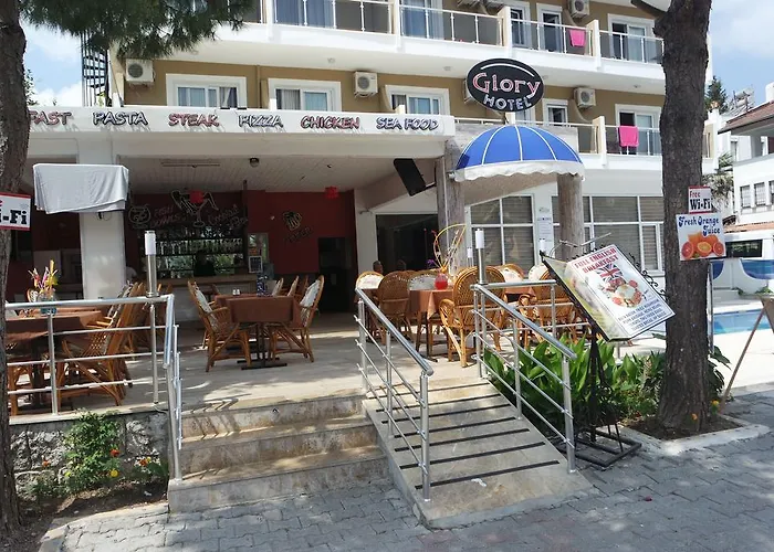 Hotel Glory