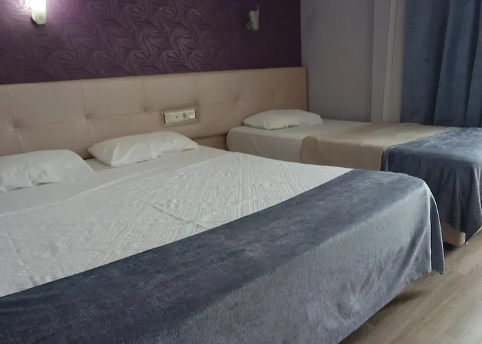 Glory 3* マルマリス